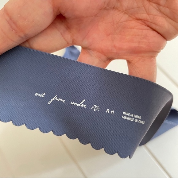 urban outfitters out from under baby blue scallop hem bralette size M - Picture 3 of 6